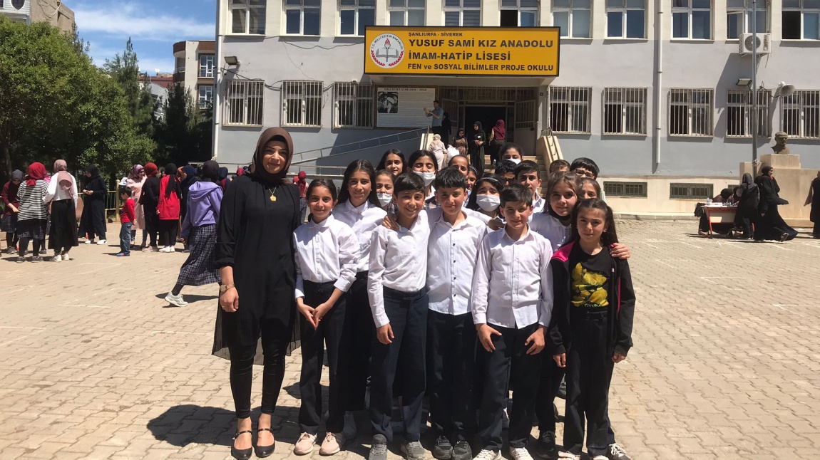 Okulumuz Öğrencileri Yusuf Sami Anadolu İmam Hatip Lisesi'nin Matematik Şenliğine Katıldı